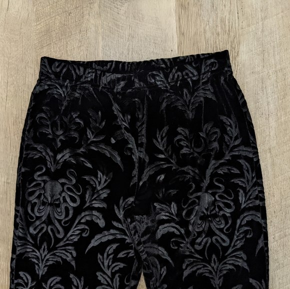 Black Velvet Flared Pants Floral Print - Picture 6 of 7
